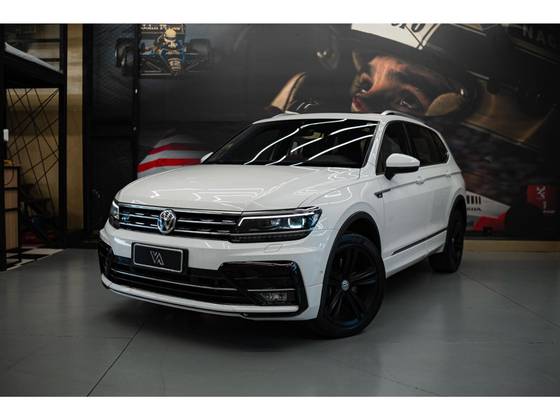 VOLKSWAGEN TIGUAN 2.0 350 TSI GASOLINA ALLSPACE R-LINE 4MOTION DSG VOLKSWAGEN TIGUAN 2.0 350 TSI GASOLINA ALLSPACE R-LINE 4MOTION DSG